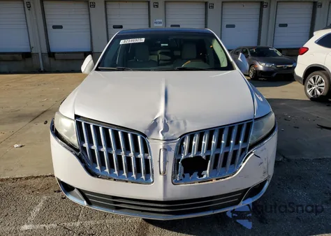2010 Lincoln Mkt z USA, uszkodzony, nr VIN 2LMHJ5FR5ABJ17849
